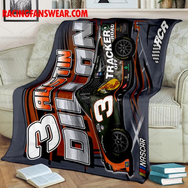 Nascar store - Loyal fans of Austin Cindric's Rug,Doormat,Blanket Microfiber Fleece,Blanket Premium Sherpa,House Flag:vintage nascar racing suit,uniform,apparel,shirts,merch,hoodie,jackets,shorts,sweatshirt,outfits,clothes