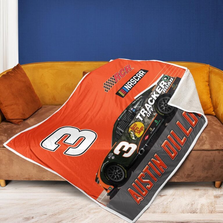 Nascar store - Loyal fans of Austin Cindric's Rug,Doormat,Blanket Microfiber Fleece,Blanket Premium Sherpa,House Flag:vintage nascar racing suit,uniform,apparel,shirts,merch,hoodie,jackets,shorts,sweatshirt,outfits,clothes