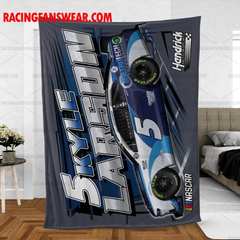 Nascar store - Loyal fans of Kyle Larson's Rug,Doormat,Blanket Microfiber Fleece,Blanket Premium Sherpa,House Flag:vintage nascar racing suit,uniform,apparel,shirts,merch,hoodie,jackets,shorts,sweatshirt,outfits,clothes