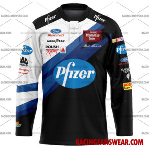Nascar store - Loyal fans of Mark Martin's Men's Baseball Jersey,Women's Baseball Jersey,Kid's Baseball Jersey,Men's Hockey Jerseys,WoMen's Hockey Jerseys,Youth's Hockey Jerseys:vintage nascar racing suit,uniform,apparel,shirts,merch,merchandise,jersey,hoodie,jackets,shorts,sweatshirt,outfits,clothes